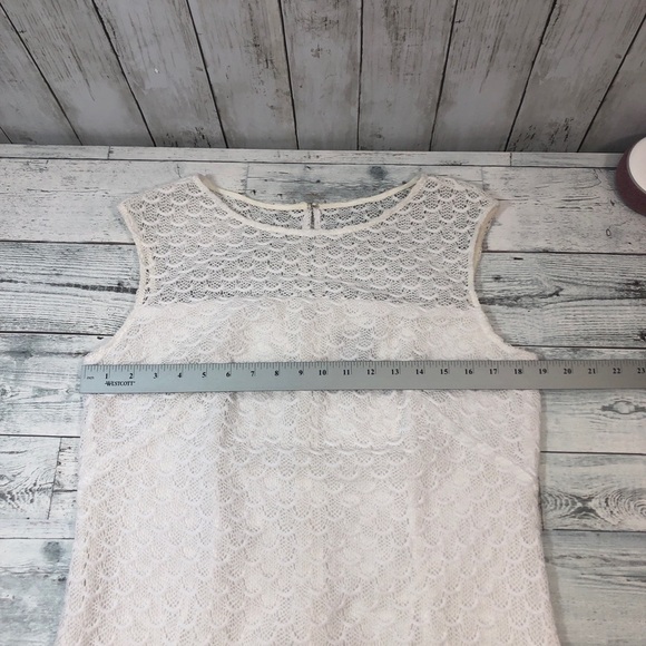 Adrianna Papell Crocheted Lace White Sleeveless Sheath Dress - Picture 7 of 12